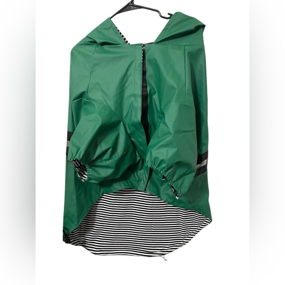 ❤️ NWOT Silver Paw Dog Reflective Raincoat Kids Green Hooded Raincoat - Picture 7 of 16